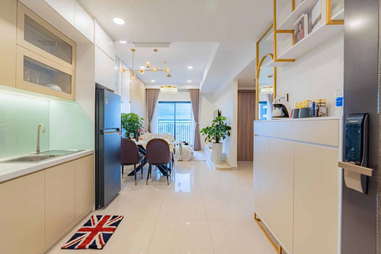 Tommy Homes In Soho District 1 Apartment *